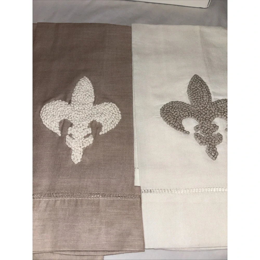 Vintage Linen‎ Powder Guest Towels White W/Brown  Embroidery Fleur de Lis Set 4